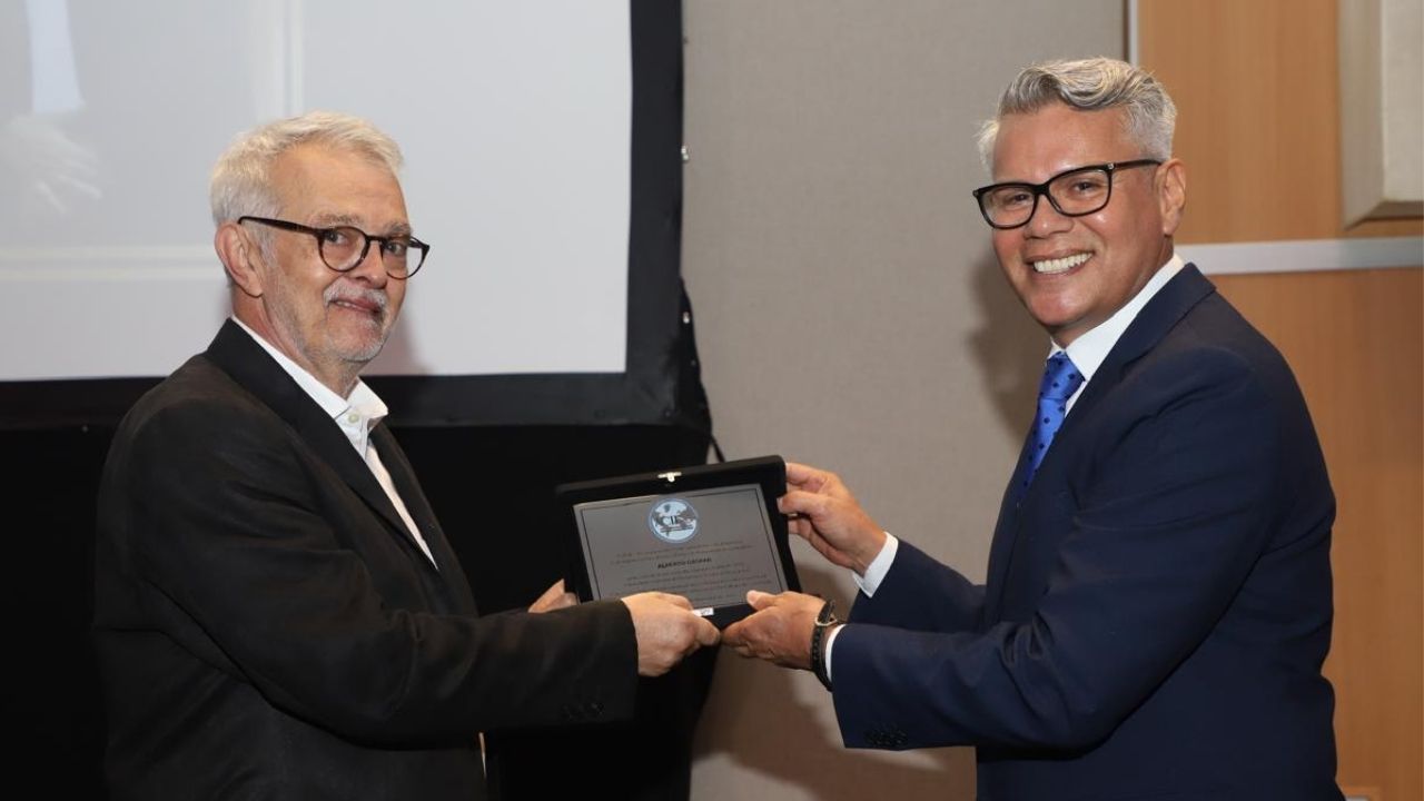 Entrega do Prêmio Imprensa Estrangeira